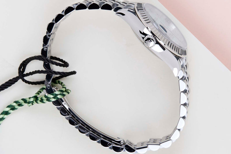 Datejust 31 'Mother of Pearl Diamond Dial - Jubilee'