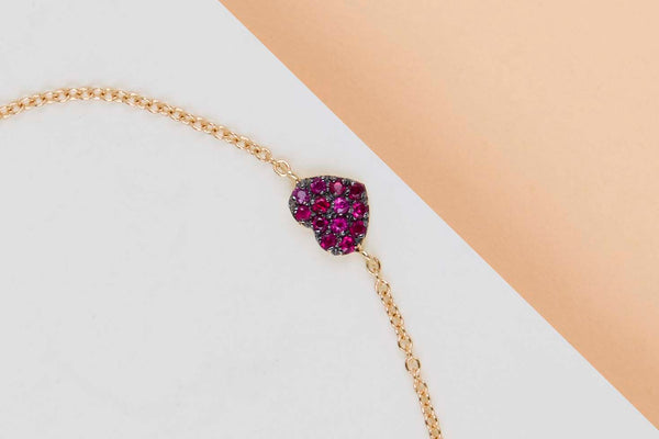 18ct. Yellow Gold Bracelet - Ruby - 17.5CM