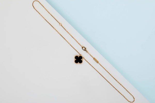Vintage Alhambra Necklace - Yellow Gold - Onyx - 42 CM - B&P