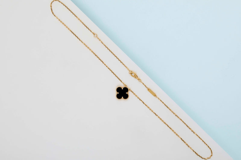 Vintage Alhambra Necklace - Yellow Gold - Onyx - 42 CM - B&P