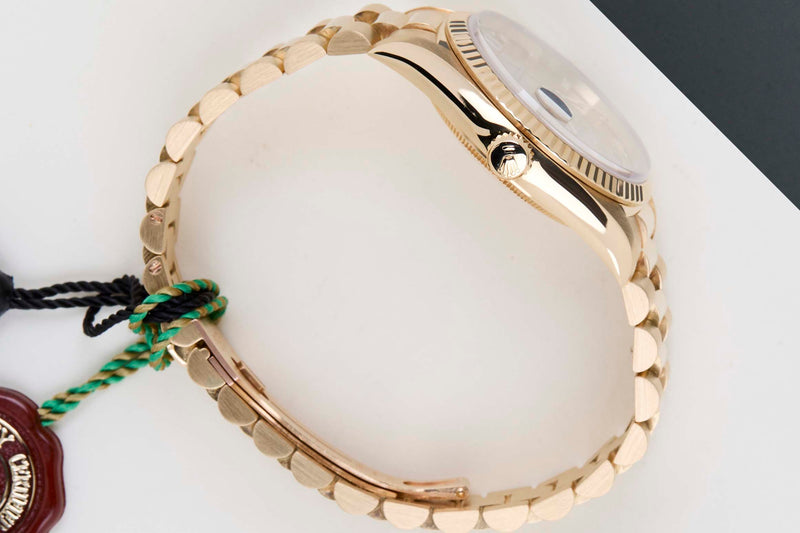 Day-Date 36 'Diamond Champagne Dial - President'