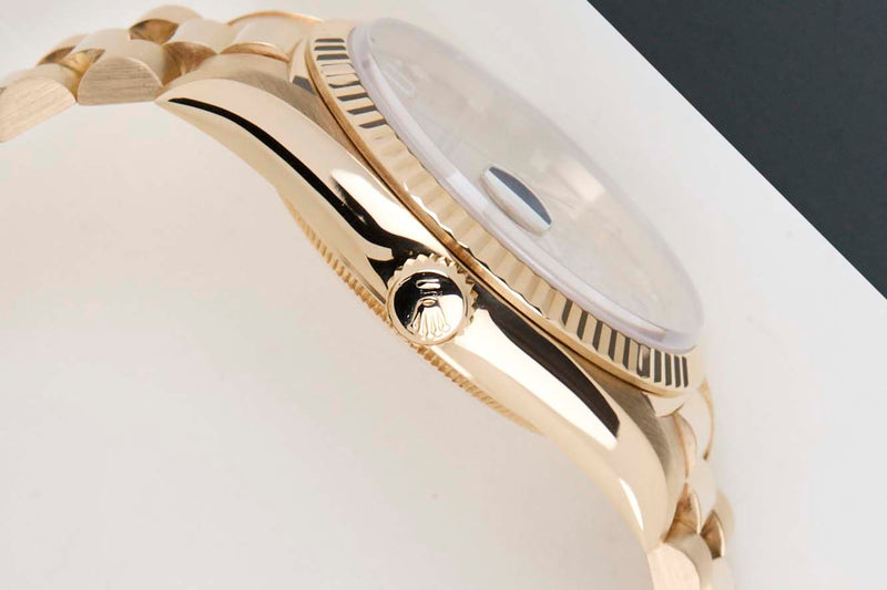 Day-Date 36 'Diamond Champagne Dial - President'