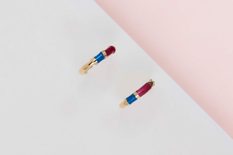 18ct. Yellow Gold Earrings - Enamel