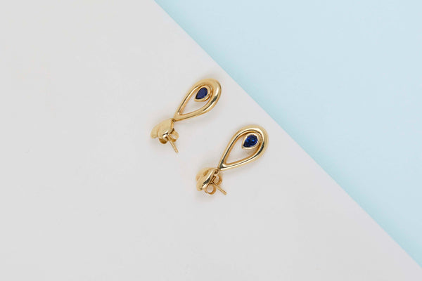 18ct. Yellow Gold Earrings - Sapphire