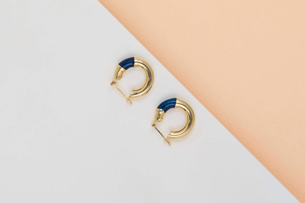 18ct. Yellow Gold Earrings - Enamel