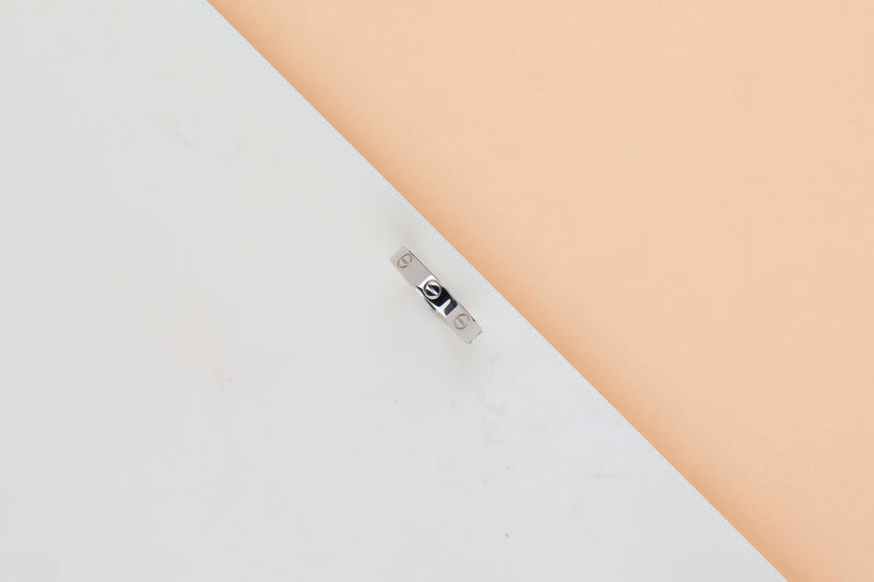 Love Ring Small - White Gold - Size 54 - B