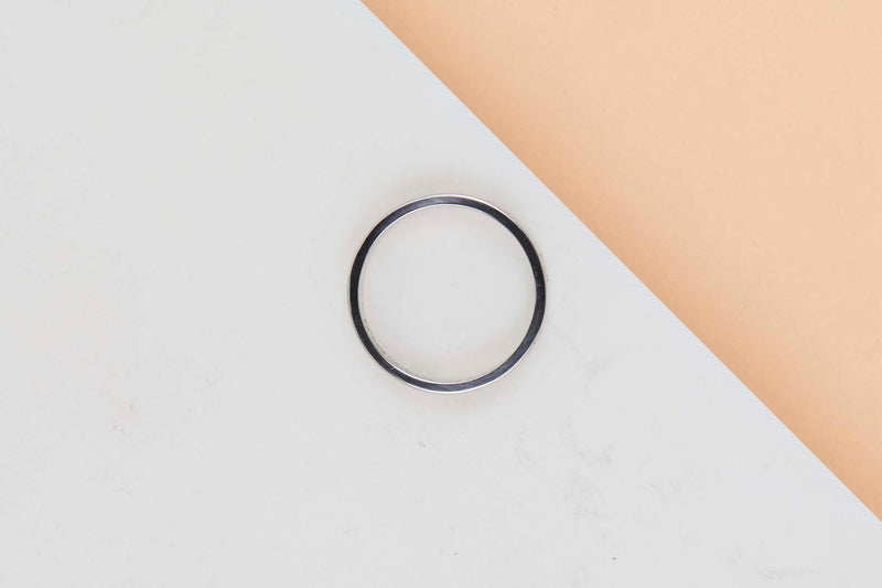 Love Ring Small - White Gold - Size 54 - B