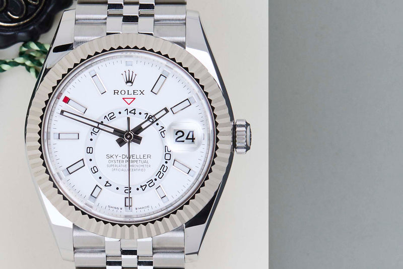 Sky-Dweller 'White Dial - Jubilee'