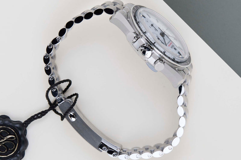 Speedmaster Professional Moonwatch 'White Dial'