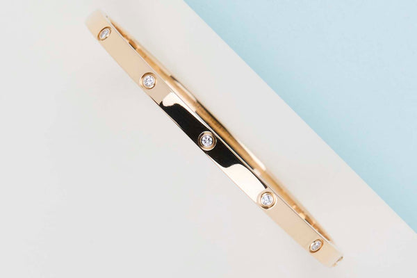 Love Bracelet Small - Yellow Gold & 10 Diamonds - Size 16 - B&P