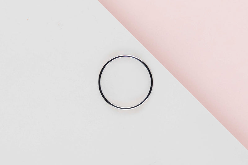 Love Ring Small - White Gold - Size 58 - B&P