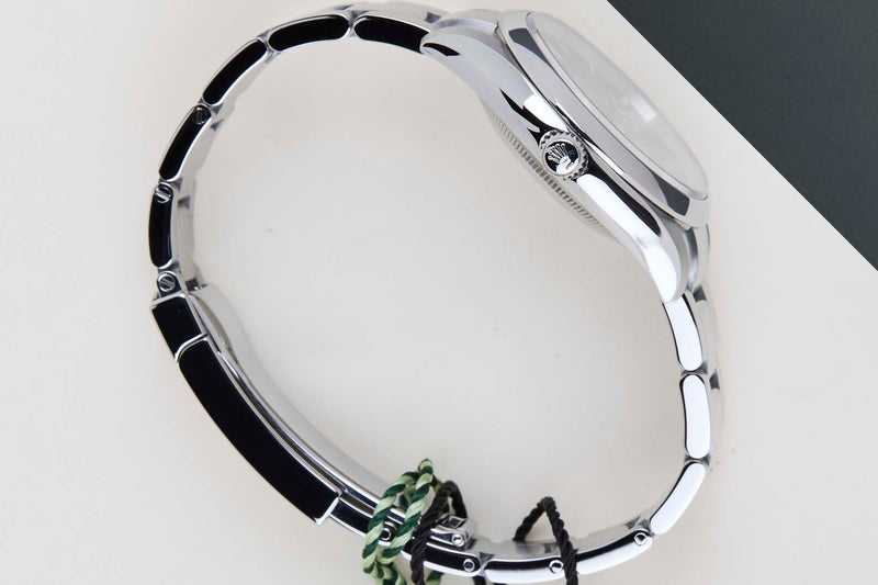 Oyster Perpetual 34 'Olive Green Dial'