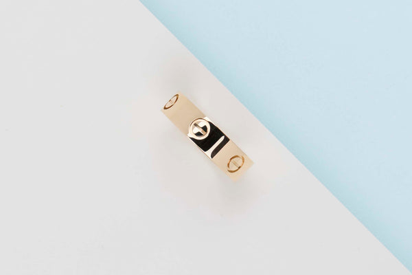 Love Ring - Yellow Gold - Size 56 - B&P