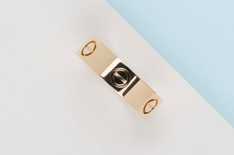 Love Ring - Yellow Gold - Size 55 - B&P