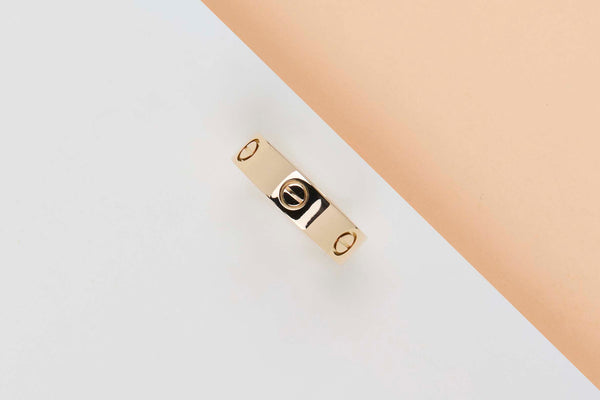 Love Ring - Yellow Gold - Size 58 - B&P