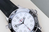Seamaster 'White Dial - Rubber Bracelet'