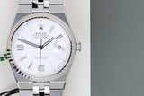Land-Dweller 40 'White Honeycomb Dial'