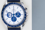 Speedmaster Professional Moonwatch Anniversary Series 'Silver Snoopy Award'