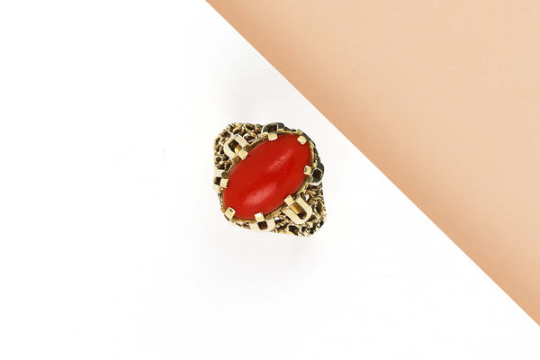 14 ct. Yellow Gold Ring - Blood Coral