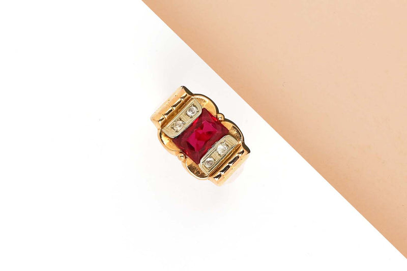18 ct. Yellow Gold Ring - Ruby - Rhinestone
