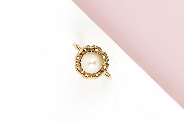 18 ct. Yellow Gold Ring - Pearl