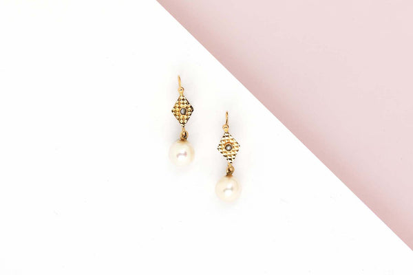 18 ct. Yellow Gold Earrings - Pearl