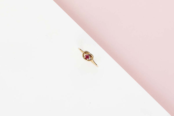 18 CT. Yellow Gold Ring - Ruby