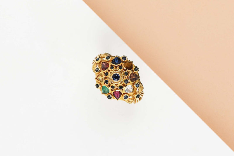 18 CT. Yellow Gold Ring - Emerald - Topaz  - Tiger Eye - Blue Sapphire - Yellow Citrine - Size 55
