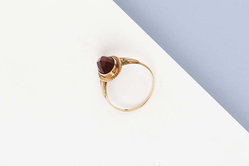 14 CT. Yellow Gold Ring - Carnelian