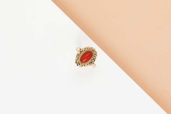 14 CT. Yellow Gold Ring  - Blood Coral