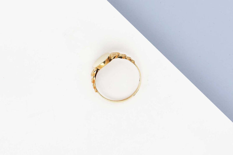 18 CT. Yellow Gold Ring