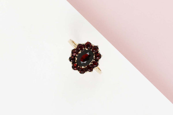 14 CT. Yellow Gold Ring - Garnet