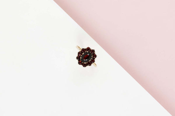 14 CT. Yellow Gold Ring - Garnet