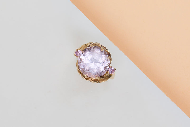 14 ct. Yellow Gold Ring - Amethyst - Size 54