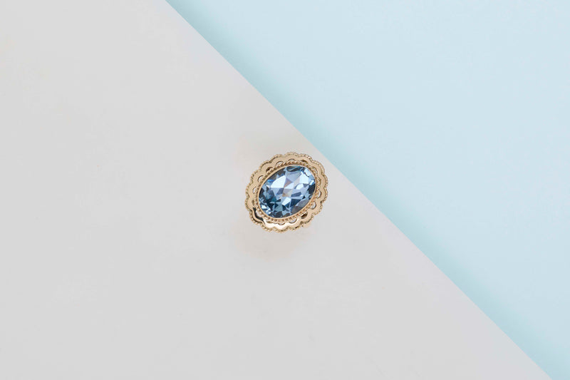 14 ct. Yellow Gold Ring - Blue Topaz - Size 56