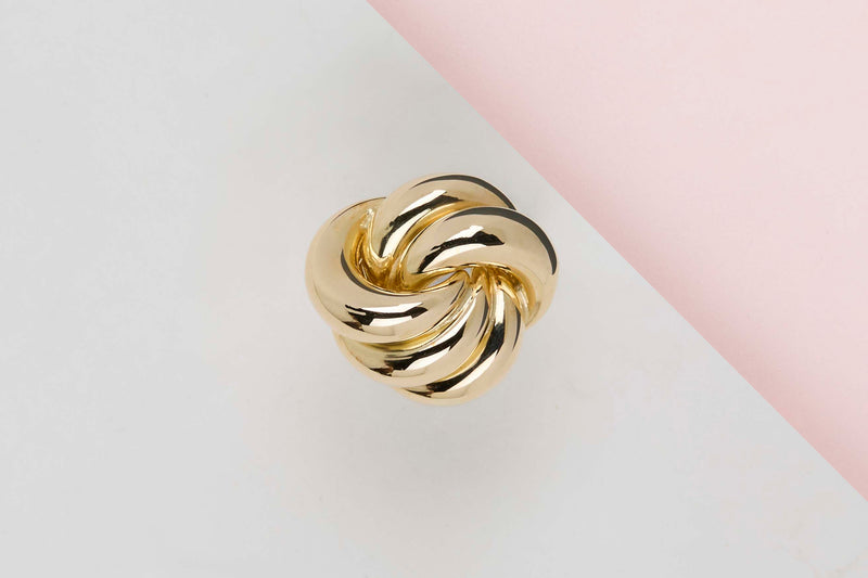 18ct. Yellow Gold Ring - Size 60