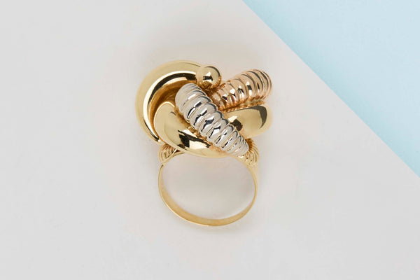 18ct. Yellow, White and Rose Gold Ring - Size 55