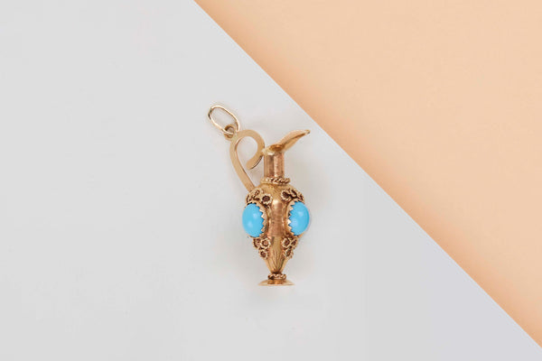 18ct. Yellow Gold Pendant - Turquoise