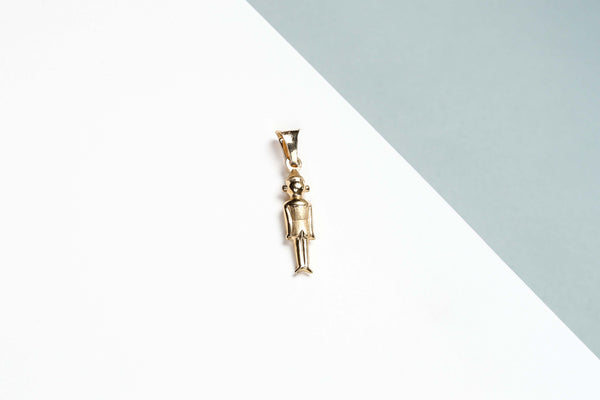 18 ct. Yellow Gold Pendant